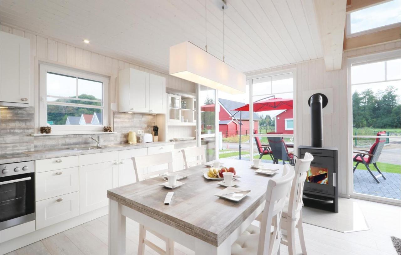Gorgeous Home In Zerpenschleuse With Wifi Kültér fotó